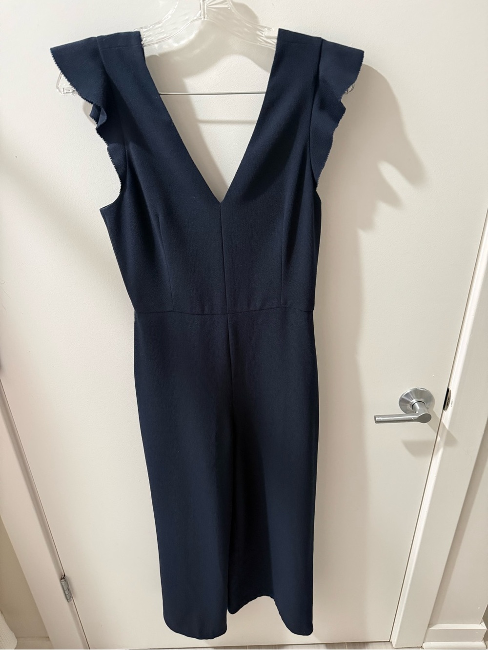 Club Monaco Jumpsuit- Size 4 (released hem)